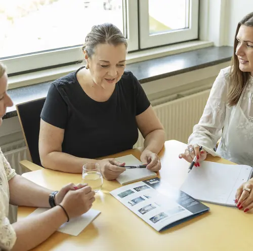 Arbejdsmøde-på-kontoret